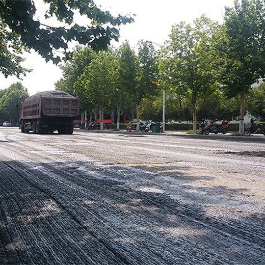 兆基瀝青路面修補,鄭州中牟快速修復瀝青路面